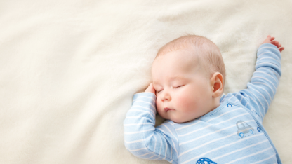 Un bebé que duerme plácidamente